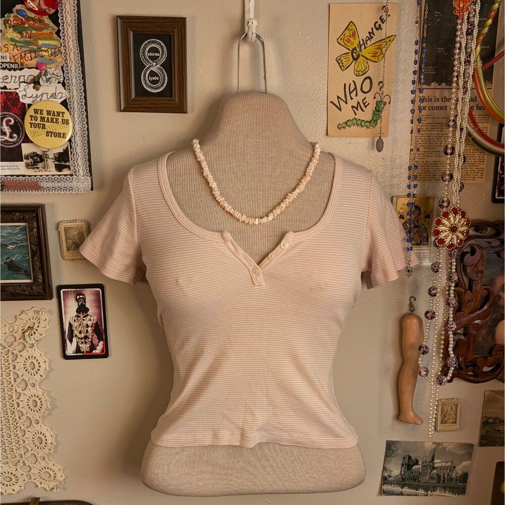 Brandy Melville Henley Baby Tee Women's XS/Small Light Pink White Striped